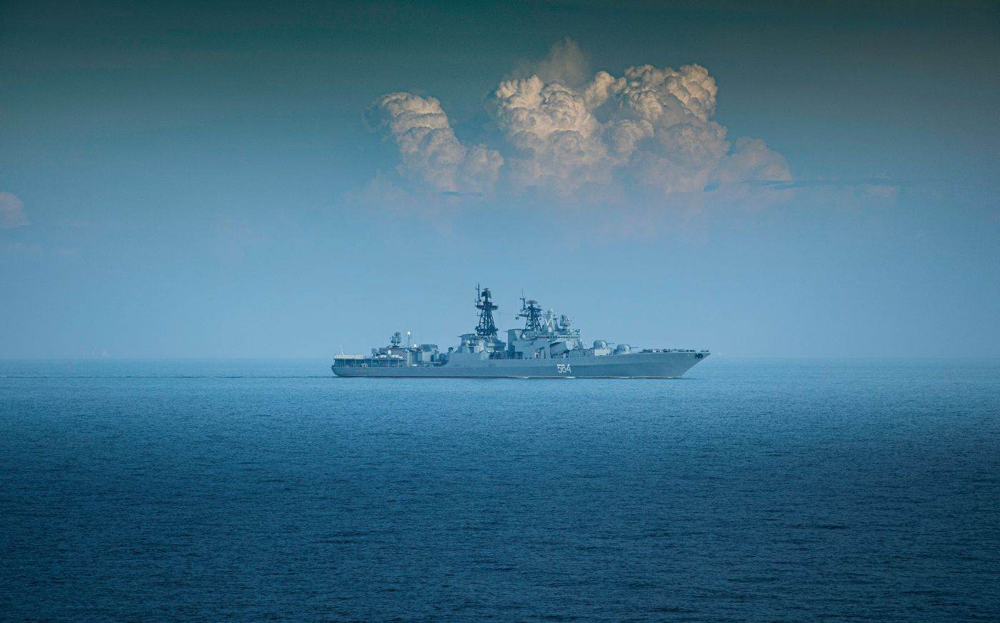 Iranul ripostează după atacurile americane asupra a trei dintre petrolierele sale